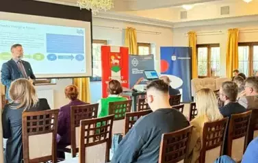 SPOTKANIE na temat - wspieranie rozwoju biznesu i&nbsp;promowanie nowoczesnych rozwiązań energetycznych