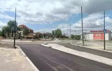 Rondo na ulicy Warszawskiej na ukończeniu