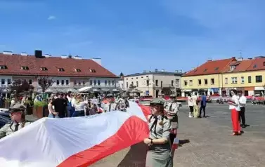 Patriotyczna i aktywna maj&oacute;wka w Gminie Wieluń