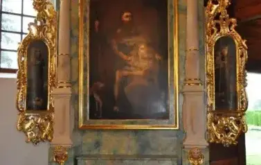 1 A . Ołtarz po konserwacji (2) (2)