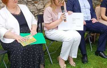 Czytanie na polanie 21.jpeg