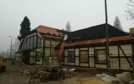 Adaptacja budynku byłego dworca PKP Wieluń-Dąbrowa stan w trakcie realizacji 8