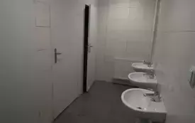 Adaptacja budynku byłego dworca PKP Wieluń-Dąbrowa stan po zakończeniu inwestycji 25