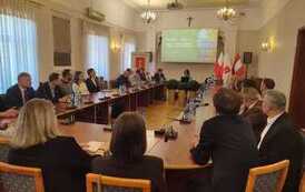 Spotkanie nt. program&oacute;w wsparcia dla samorząd&oacute;w w zakresie ochrony środowiska 1.jpeg