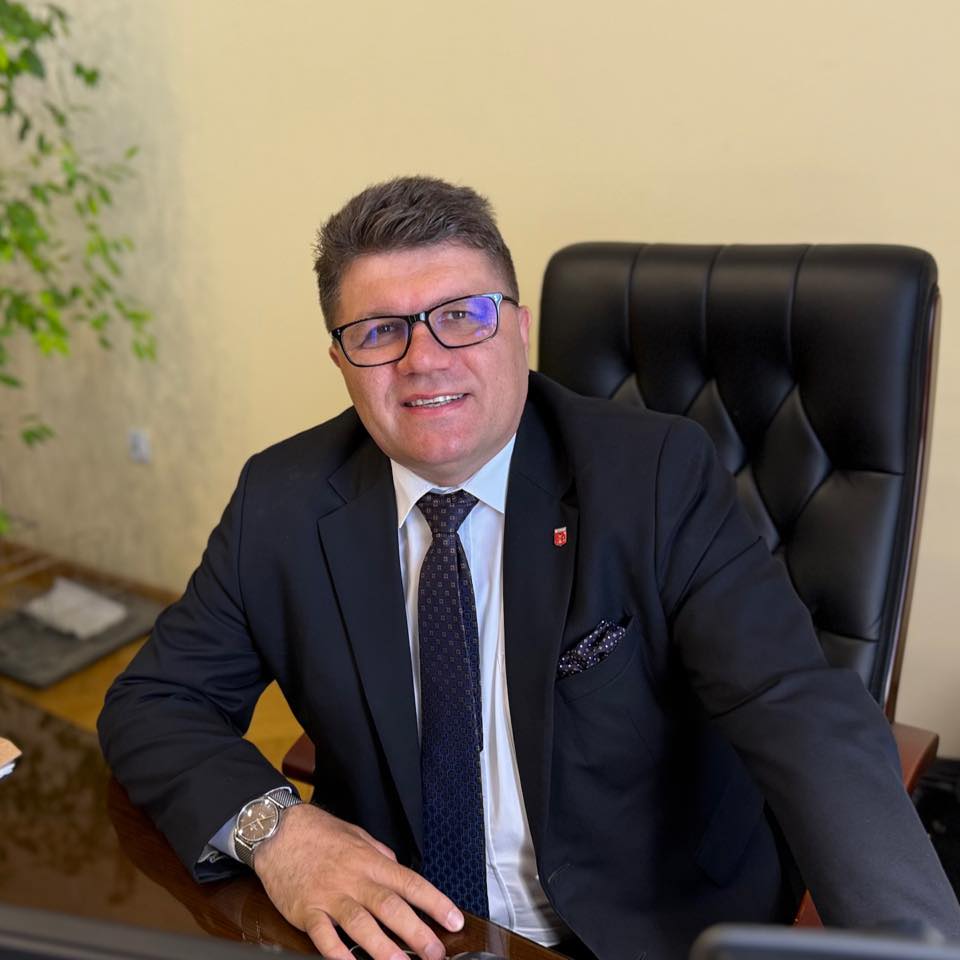 Burmistrz Wielunia - Paweł Okrasa 